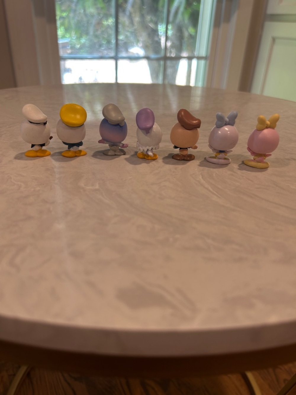 Disney Doorables Set of 7 Donald and Daffy Ducks. Excellent condition - Picture 5 of 5